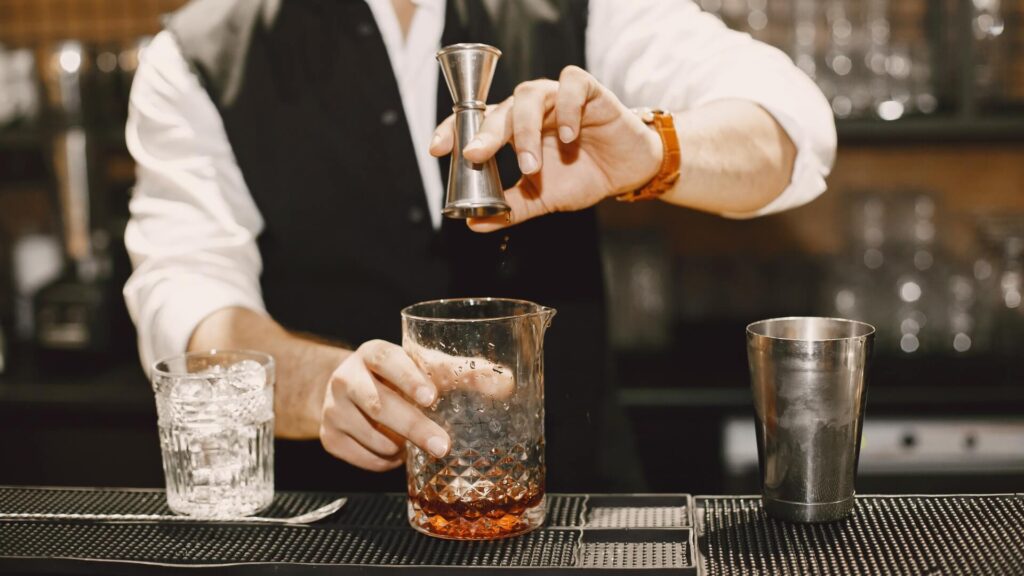 Stainless steel jigger – a must-have bar tool for precise cocktail measurements